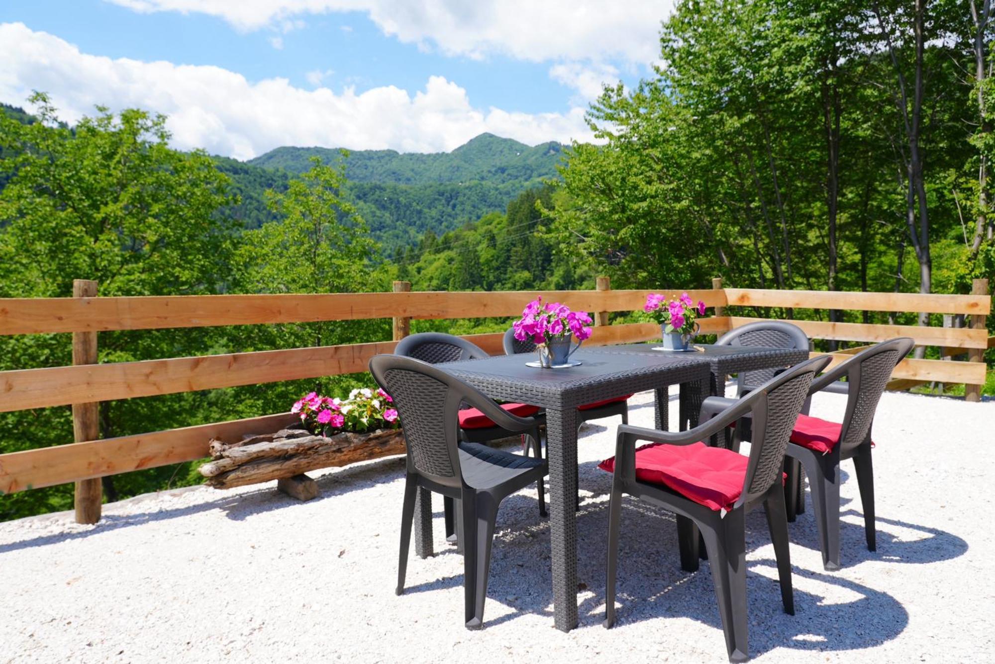 Chalet Navauce Raveo Exterior photo